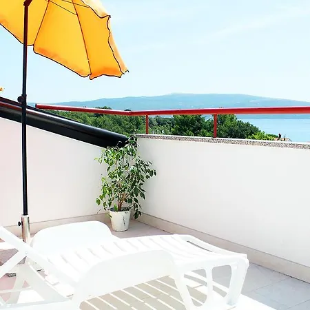 Adrijan Krk Apartment *